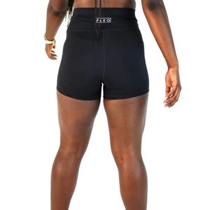 FLEO Black True High Contour size Small